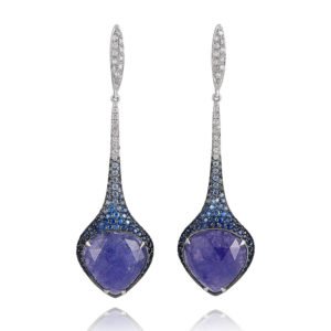 Pendientes largos de zafiros y diamantes