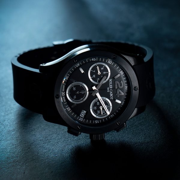 bodegon-all-black bodegon-all-black